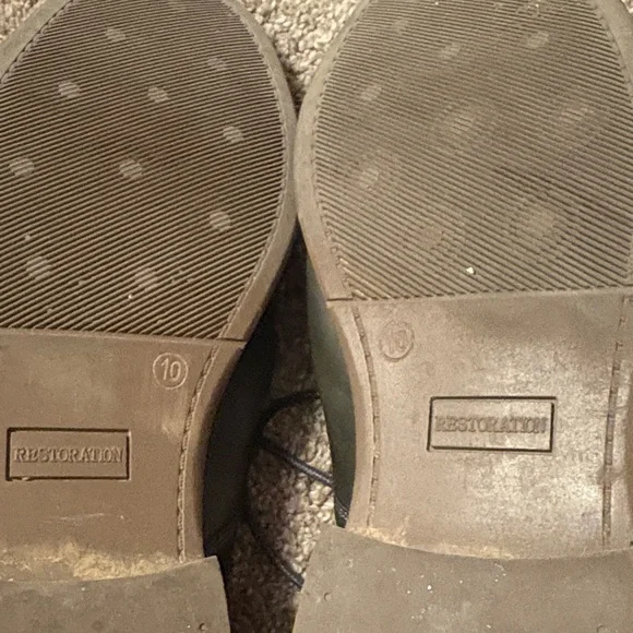 Restoration Hardware Olive Green Leather Lace-Up Oxfords - Picture 7 of 7